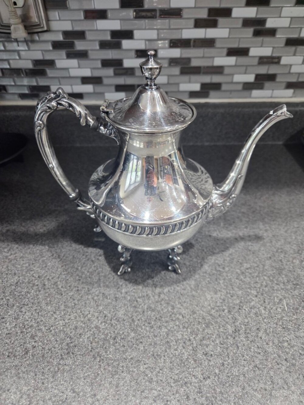 Sheridan Silver plated tea/coffee pot
